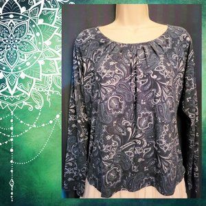 Talbot's Size M Petite Paisley Peasant-Style Top in Shades of Blue.